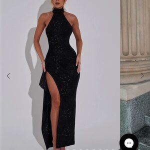 Chic Black Backless Dress with Sparkles